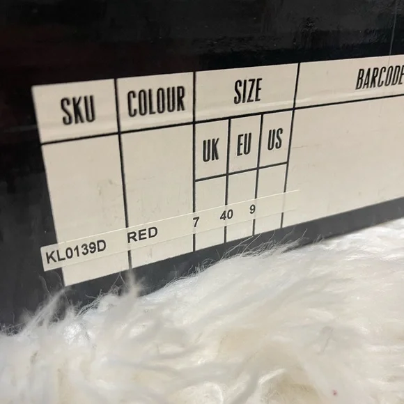 Red Casual Heels 👠 - Picture 6 of 6